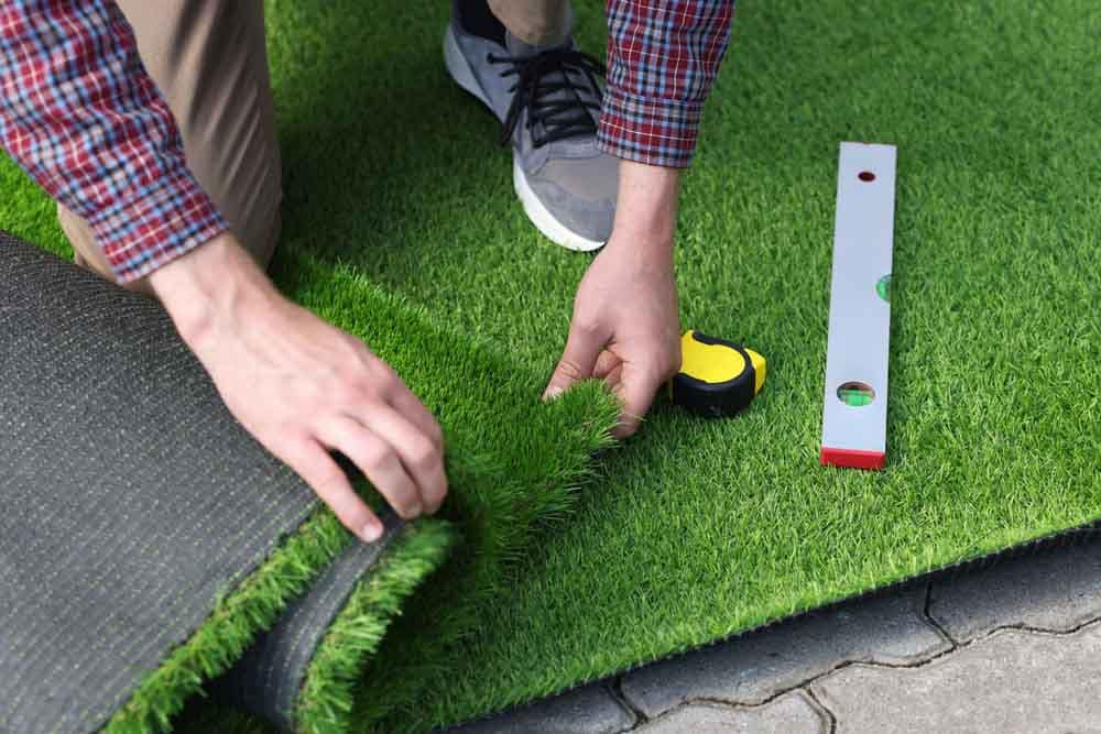 From Backyards to Business Parks: Tailoring Turf Care for Residential and Commercial Spaces