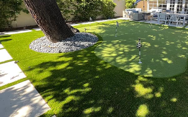 Putting greens installation by HaloTurf, photo 3